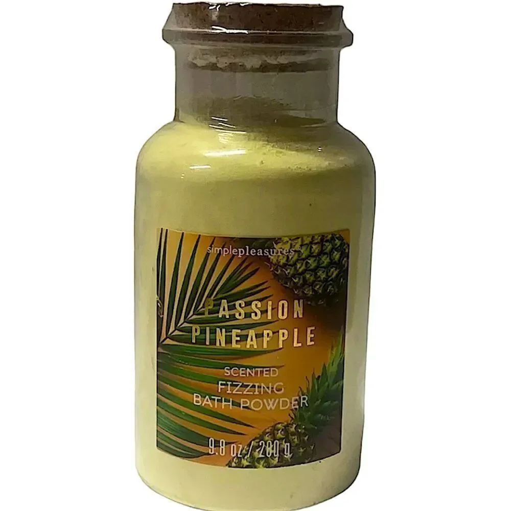 Simple Pleasures Scented Fizzing Bath Powder in Passion Pineapple!